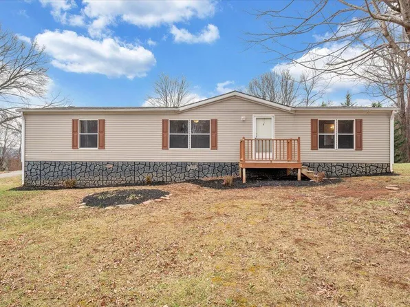 10730 Booker T Washington Hwy, Wirtz, VA 24184