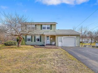 120 Brookview Ln, Liverpool, NY 13088