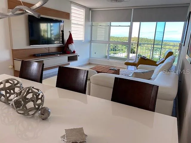 VISTA DEL MAR LUXURY Barrio Arenales Road 110 #C 201 — Photo 1