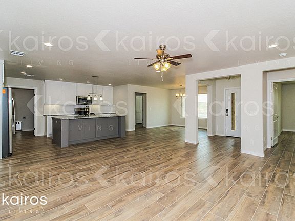 3rd image of 2708 Daytona Ave
