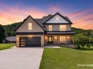4560 Twin Creeks Dr, Cookeville, TN 38506