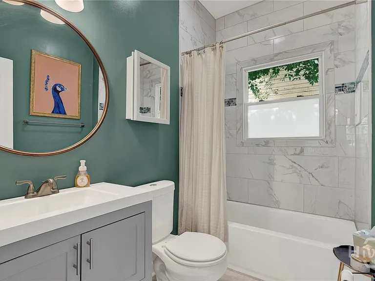 809 E Bolton St — Photo 15