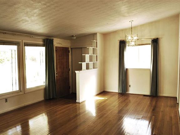 4th image of 2516 Olson Dr