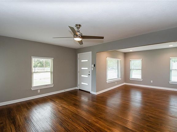 5th image of 6003 Parkdale Dr