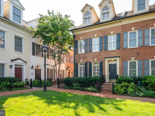 416 Euille St, Alexandria, VA 22314