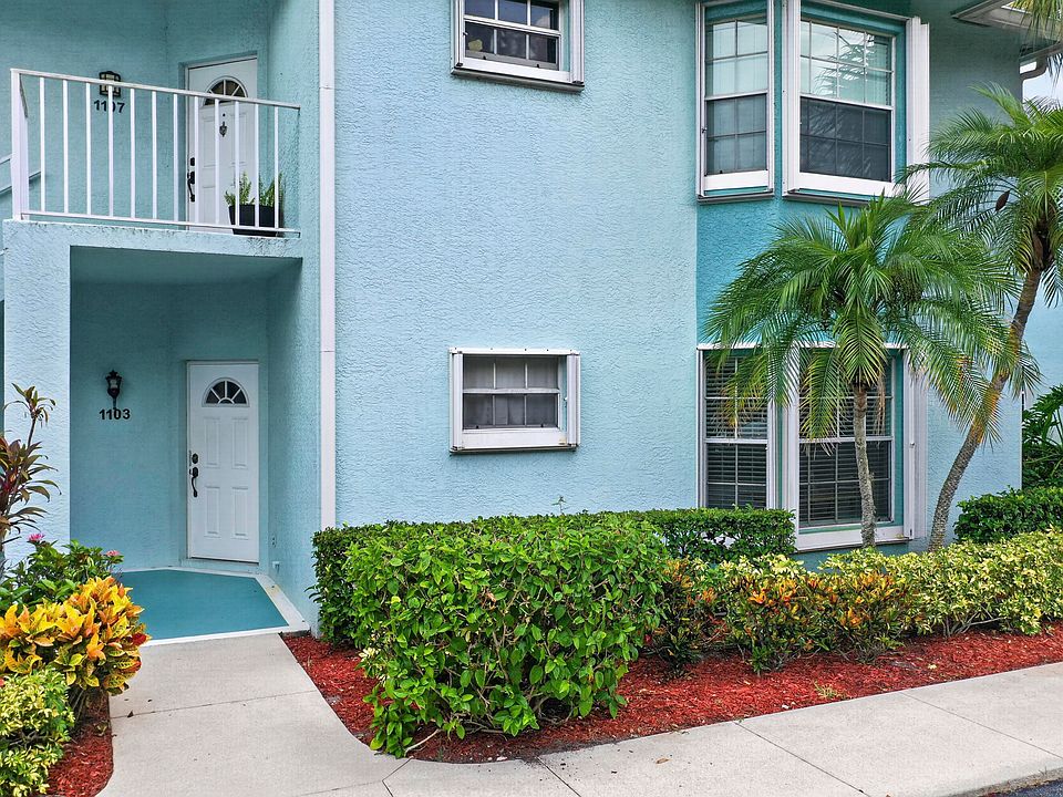1st image of 1103 SW Swan Lake Circle #102