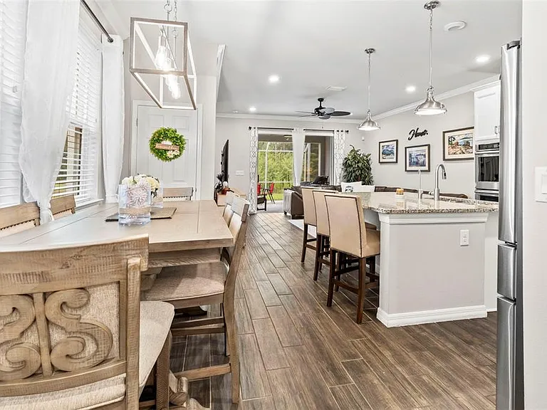 2872 Grand Kemerton Pl — Photo 17