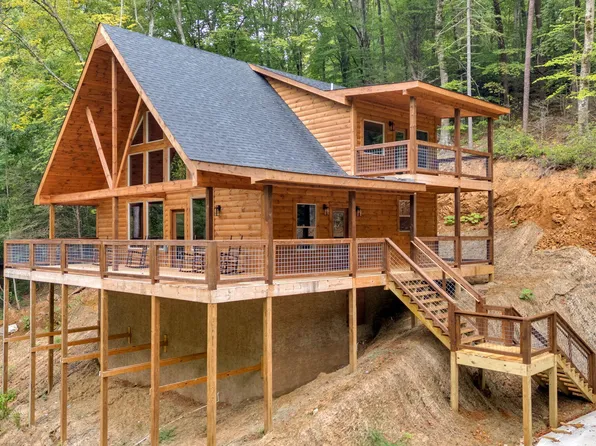 861 Cabin Creek Way, Sevierville, TN 37862