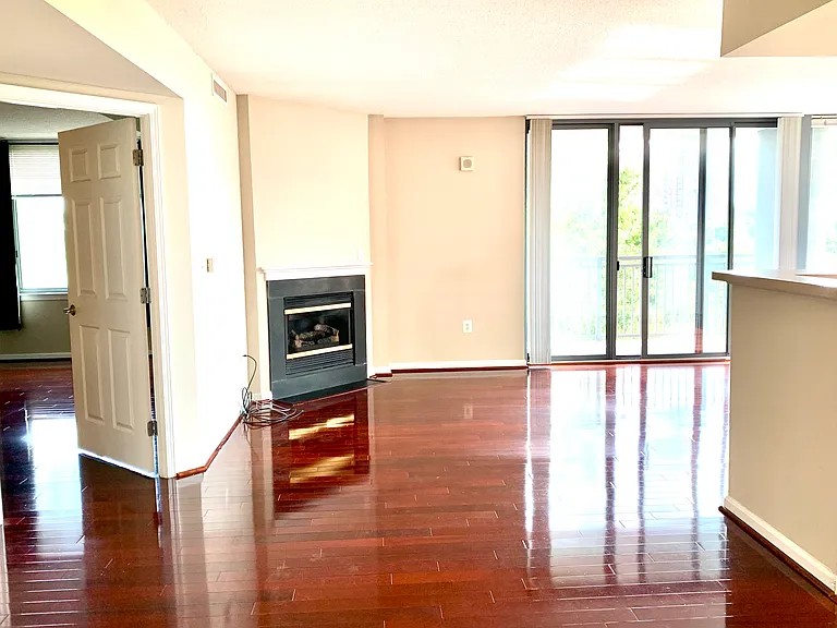 11710 Old Georgetown Rd #401 — Photo 8