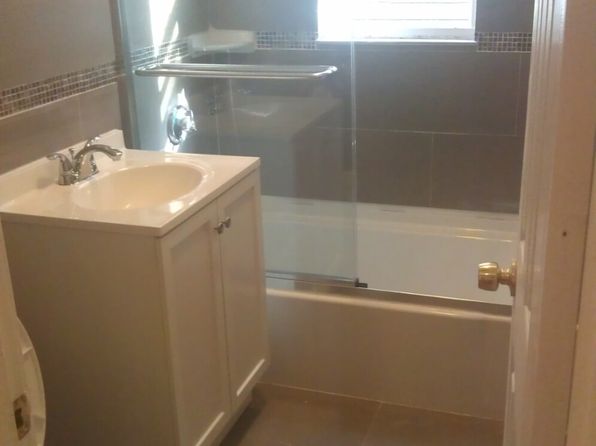 3961 Washington St APT 3L