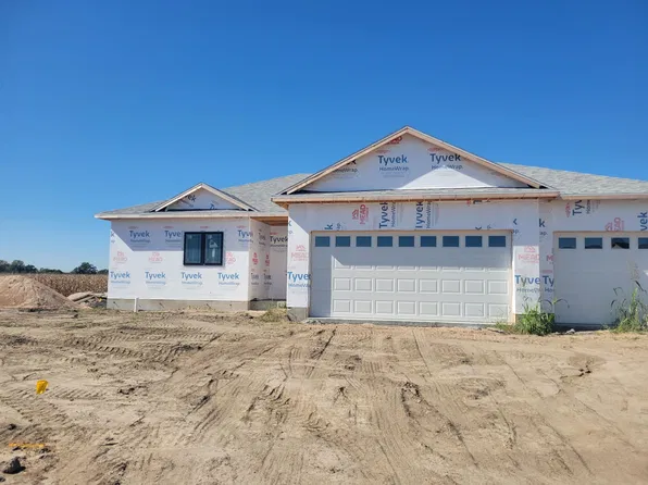 702 16th Ave, Kearney, NE 68845