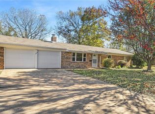 1105 Convair St, Bentonville, AR 72712