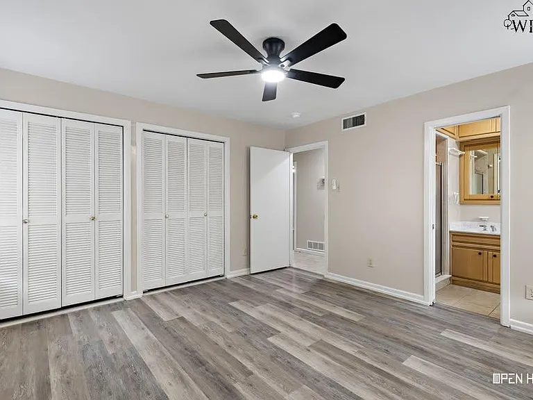 4202 Meadowbrook Dr — Photo 15