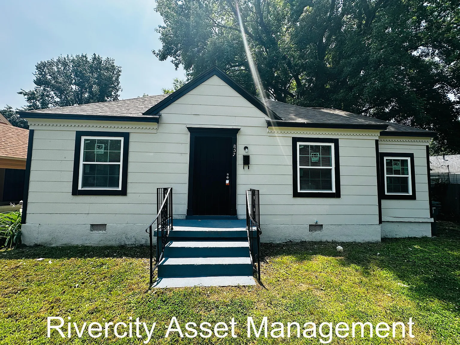 857 Bowen Circle - 1 — Photo 1