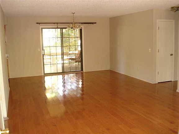4th image of 1 Cheriton Ln