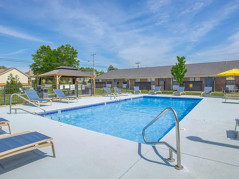 Summerfield Apartments — Photo 46