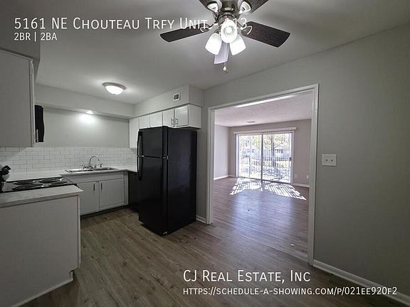 4th image of 5161 NE Chouteau Trfy APT 113