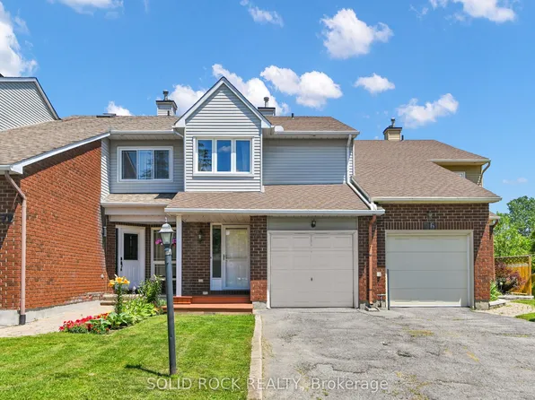 74 Pickwick Dr, Ottawa, ON K2J 3E1