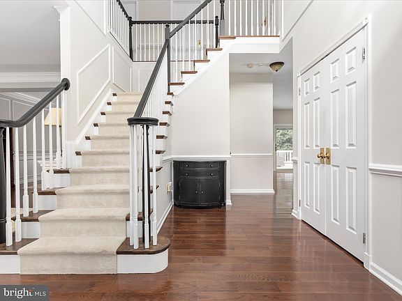 3rd image of 47190 Brasswood Pl