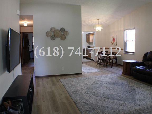 2nd image of 3424 Colgate Pl #3424