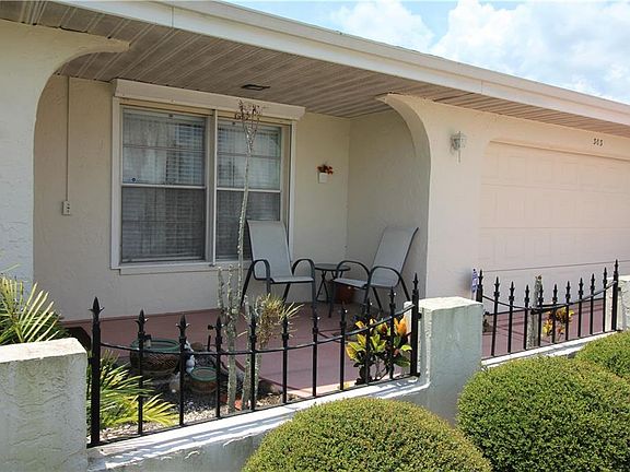 5th image of 303 Club Manor Dr