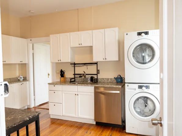 133 Otis St #2, Cambridge, MA 02141