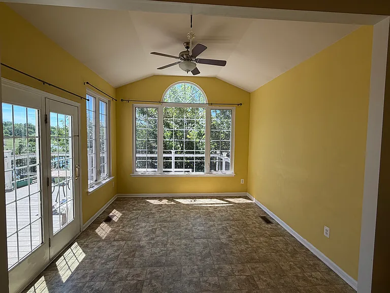 22633 Upperville Heights Sq — Photo 17