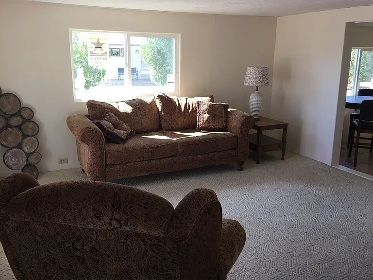466 S 81st Pl — Photo 7