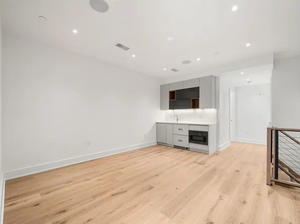 209 6th Street image 20 of 50