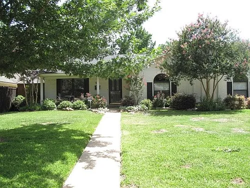 2305 Shady Creek Dr Photo 1