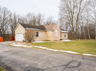 6643 E Julie Ct, Byron, MI