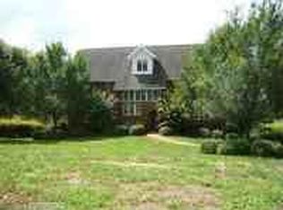 112 Fairway Dr, Pickens, SC 29671