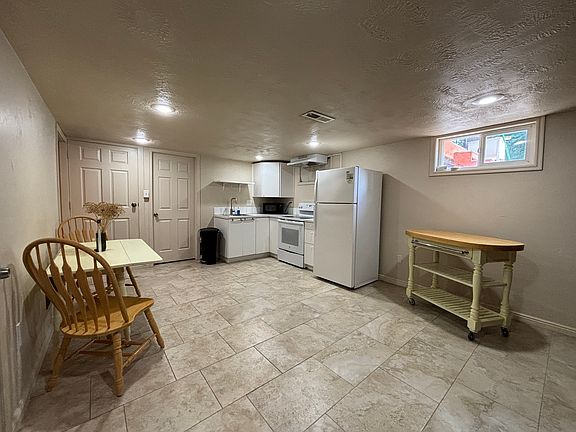 3rd image of 174 E Pioneer Ave S #Basement