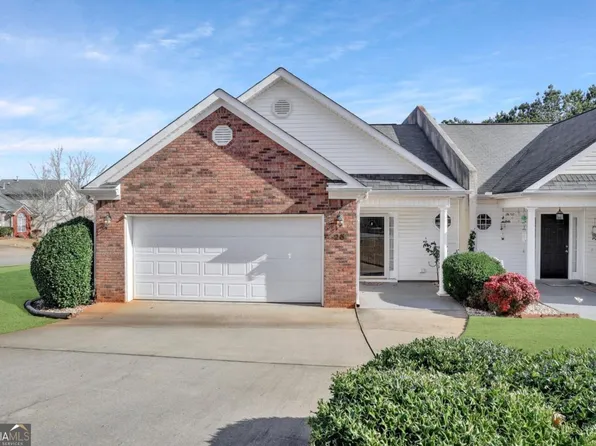 25 Stony Oak Dr, Newnan, GA 30263