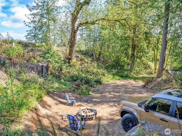 18307 Herron Road NW, Lakebay, WA 98349