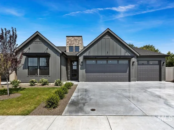 9484 W Perch St, Garden City, ID 83714