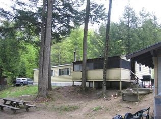 211 Route 100 S, Jamaica, VT 05343