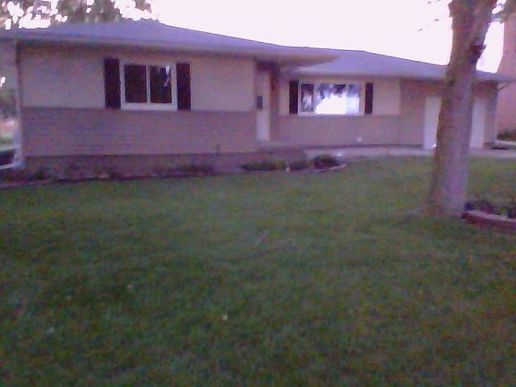 2nd image of 221 Villa Nova Blvd