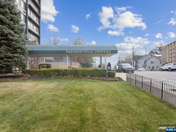 170 Lafayette Ave #11E, Passaic, NJ 07055