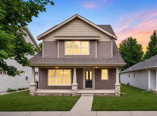 1565 Okeeffe Ave, Sun Prairie, WI 53590