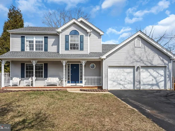 1054 Driftwood Ave, Manahawkin, NJ 08050