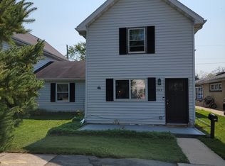 207 W 7th St, Kaukauna, WI 54130