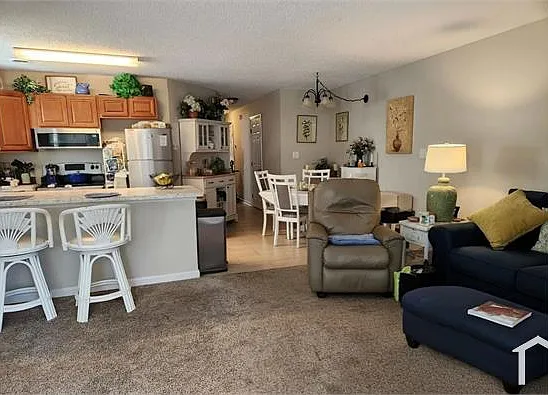 1095 Plantation Dr W #28A — Photo 10