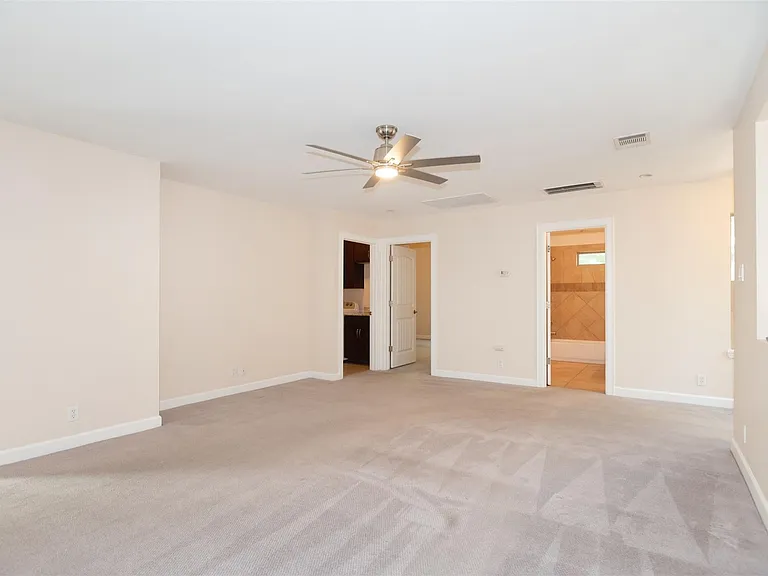 1514 Betty Jo Dr #B — Photo 23