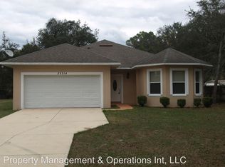 35714 Lakewood Dr, Leesburg, FL 34788