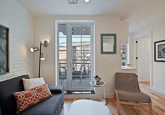 5th image of 21 N Henry St #2F