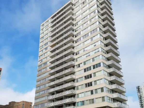 5601 N Sheridan Rd, Chicago, IL