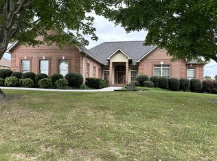 1660 Saint Ives Blvd, Alcoa, TN 37701