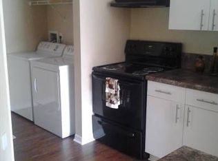 2105 Cove Lake Rd, North Lauderdale, FL 33068