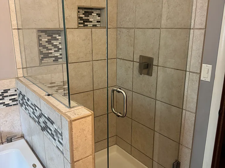 1123 Iowa Ave #B — Photo 9